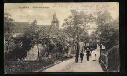 AK Graudenz, Passanten In Der Schlossbergstrasse  - Westpreussen