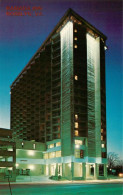 73956744 Arlington_Virginia_USA Ramada Inn Hotel At Night - Autres & Non Classés