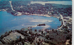 73956724 Meredith_New_Hampshire_USA Aerial View Of Picturesque - Altri & Non Classificati