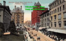 R347142 Oregon. Portland. Morrison Street. West From 6 Th St. Portland Post Card - Monde