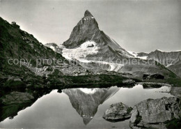13712447 Zermatt VS Rifelsee Mit Matterhorn Bergwelt Walliser Alpen Zermatt VS - Other & Unclassified