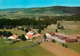 13624979 Les Breuleux Fondation Pour Le Cheval Le Roselet Vue Aerienne Les Breul - Autres & Non Classés