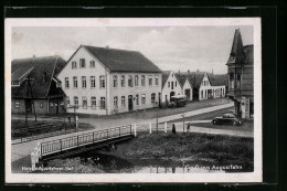 AK Augustfehn, Hotel Augustfehner Hof Mit Strassenpartie  - Andere & Zonder Classificatie