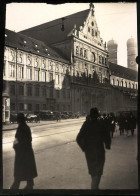 Fotografie Unbekannter Fotograf, Ansicht München, Michaelishofkirche Neuhauserstrasse, Frauenkirche Im Hintergrund  - Plaatsen