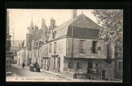 CPA La Ferté-Bernard, Vieilles Maisons  - Autres & Non Classés