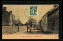 CPA Gesnes-le-Gandelin, Entrée Du Bourg  - Sonstige & Ohne Zuordnung