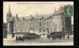 CPA Sillé-le-Guillaume, Vieux Château Et Place Des Minimes  - Other & Unclassified