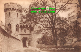 R354586 Windsor Castle Norman Gate. F. Frith And Co. No. 35427 - World