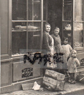 PHOTO ANCIENNE,94,VAL DE MARNE,GENTILLY,RUE FRILEUSE,1912,RARE,COMMERCE,HABITANTS DE L 'EPOQUE - Lieux
