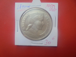 LETTONIE 5 LATI 1932 (DATE PLUS RARE) ARGENT (A.3) - Lettonie