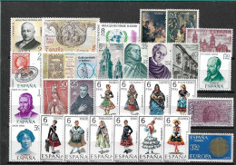 C1494 - Lot Timbres Neufs** Espagne - Colecciones