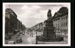 AK Berlin, Strasse Unter Den Linden Mit Denkmal Friedrich Des Grossen  - Mitte