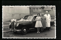 Foto-AK Mercedes Benz Auto An Der Strasse, Kfz-Kennzeichen 41-450  - Passenger Cars