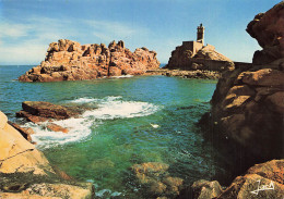 22 ILE DE BREHAT LE PHARE DU PAON - Ile De Bréhat