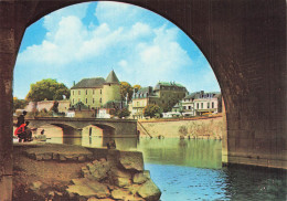 53 MAYENNE LE PONT NEUF ET LE CHÂTEAU - Mayenne