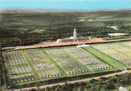 55 VERDUN CIMETIERE ET OSSUAIRE DE DOUAUMONT - Verdun