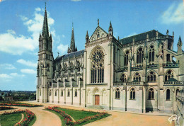 61 LA CHAPELLE MONTLIGEON BASILIQUE NOTRE DAME - Sonstige & Ohne Zuordnung