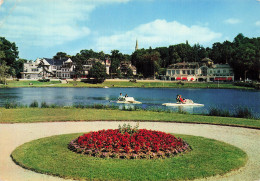 61 BAGNOLES DE L ORNE LE LAC ET LE CASINO - Bagnoles De L'Orne