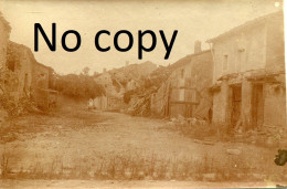 PHOTO ALLEMANDE KB IR14 - LES RUINES DE APREMONT LA FORET PRES DE SAINT MIHIEL MEUSE - GUERRE 1914 1918 - War, Military