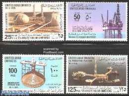 United Arab Emirates 1975 Oil Conference 4v, Mint NH, Science - Transport - Chemistry & Chemists - Mining - Ships And .. - Química