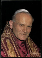 AK Papst Johannes Paul II. Lächelnd Im Portrait  - Pausen