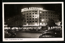 AK Berlin-Charlottenburg, Kurfürstendamm, Das Hotel Kempinski Bei Nacht  - Charlottenburg