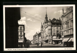 AK Karlsruhe I. B., Strassenansicht Mit Moninger Grossgaststättenbetrieben  - Karlsruhe