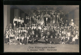 AK Karlsruhe I. B., Gruppenbild Der Königskinder In Kostümen, 4. Oktober 1928  - Karlsruhe