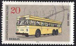 Berlin Poste Obl Yv:420/422 Transport En Commun Berlinois (Beau Cachet Rond) (Thème) - Bussen