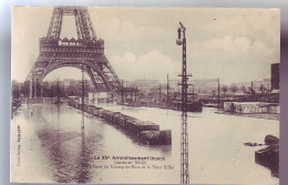 75 - PARIS - INONDATION 1910 - GARE DU CHAMP De MARS Et TOUR EIFFEL -  - De Overstroming Van 1910