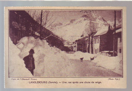 73 - LANSLEBOURG - Une RUE Sous La NEIGE - ANIMÉE - - Other & Unclassified