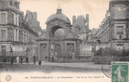 77-FONTAINEBLEAU LE BAPTISTERE-N°LP5135-B/0231 - Fontainebleau