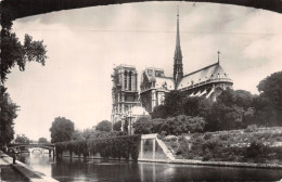 75-PARIS NOTRE DAME-N°4190-E/0181 - Notre Dame De Paris