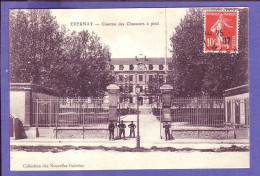 51 - EPERNAY - CASERNE Des CHASSEURS à PIED - ANIMÉE -  - Epernay