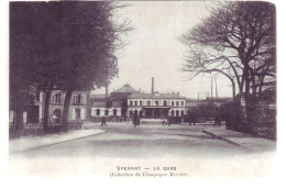 51 - EPERNAY -  LA GARE - ANIMÉE - CHAMPAGNE MERCIER - - Epernay