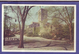 ETATS UNIS - NEW YORK - THE CLOISTERS FROM THE ENTRANCE DRIVE -  - Musei