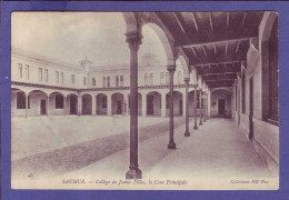 49 -  SAUMUR - COLLÉGE De JEUNE FILLE - COUR PRINCIPALE -  - Saumur