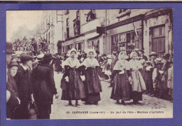 44  - GUÉRANDE - JOUR De FÊTE - MARIÉES D'AUTREFOIS -  DÉFILÉ En COSTUME - ANIMÉE -' - Guérande