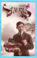 38727  / ⭐ Premier 1er AVRIL Circa 1910 Jeune Homme Poisson Editeur M695  - April Fool's Day