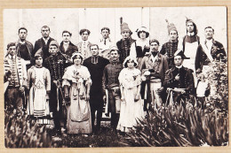 38623 / ⭐ ♥️ Carte-Photo CRUZY  Joseph MAFFRE En Haut à Gauche Carnaval Groupe Déguisés Costumés 1910s - Autres & Non Classés