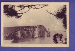 76 - ETRETAT - FALAISES -  R. FLAMANT -  - Etretat