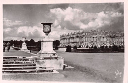 78-VERSAILLES PARTERRES-N°5137-D/0123 - Versailles (Kasteel)