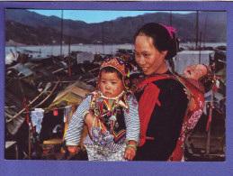 HONG KONG - FEMME ET ENFANT EN COSTUME -  - China (Hongkong)