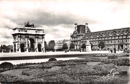 75-PARIS LES JARDINS ET L ARC DE TRIOMPHE-N°5138-E/0335 - Andere & Zonder Classificatie