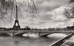 75-PARIS LE PONT DE L ALMA ET LA TOUR EIFFEL-N°5138-C/0297 - Andere & Zonder Classificatie