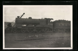 Photo Pc Lokomotive Der Englischen Eisenbahngesellschaft LNER Mit Kennung 6068 Und Lokführer  - Treni