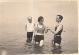 Photo Vintage Paris Snap Shop -Trio Maillot De Bain Mer  - Anonymous Persons