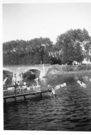 Photo Vintage Paris Snap Shop-baignade Bathing Noyen Sur Sarthe - Lieux