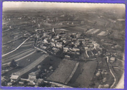 Carte Postale 01. Pérouges  Vue D'avion  Très Beau Plan - Pérouges