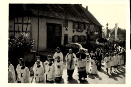 Photo CPA Bermatingen Im Bodenseekreis, Priester-Primiz, Ca. 1958, Prozession - Andere & Zonder Classificatie